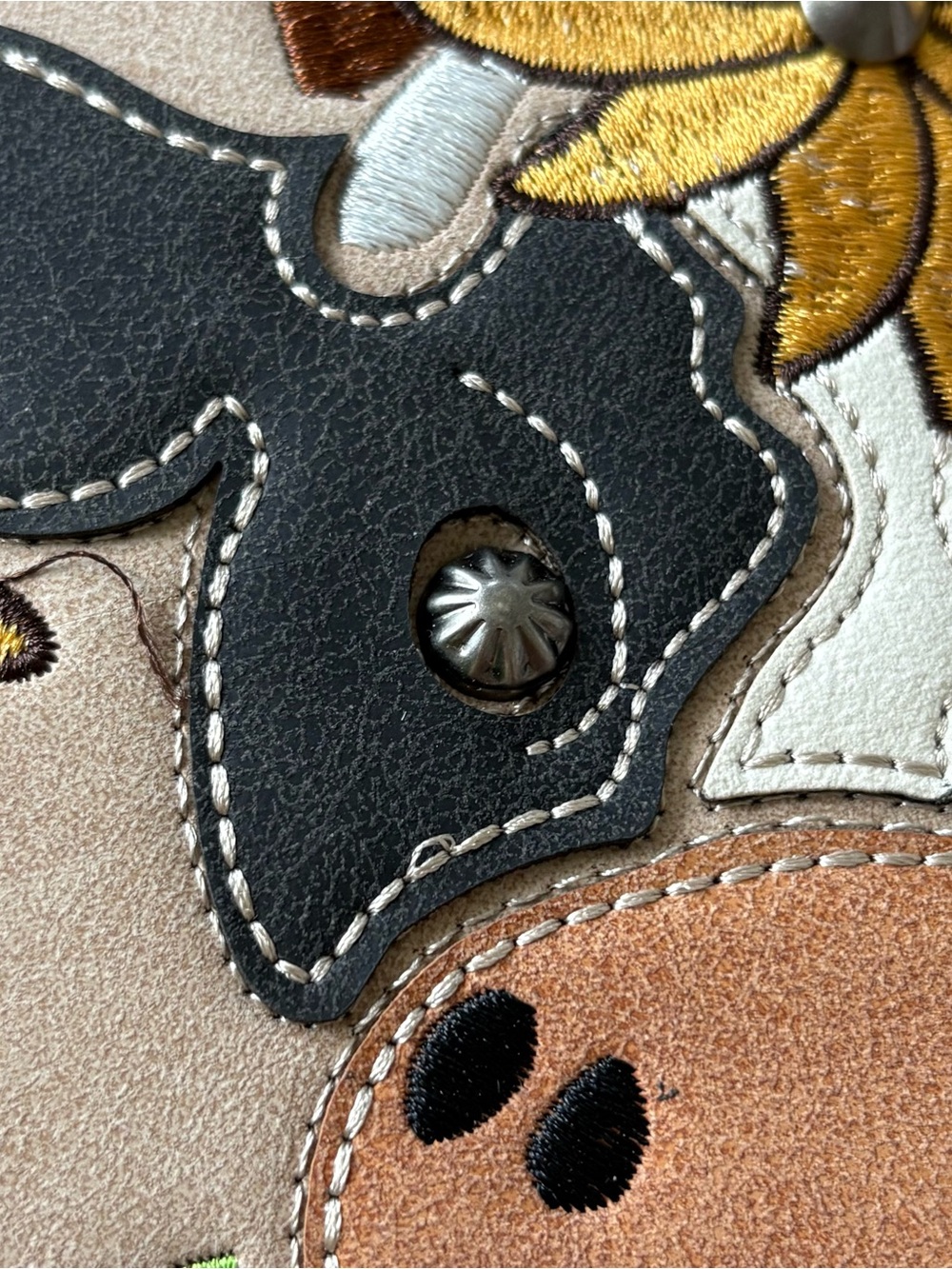 NWT Montana West Tote Purse Cow Embroidered Flower Brown Cream Faux Leather Bag - Picture 3 of 16